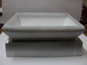 Manufacturers Exporters and Wholesale Suppliers of SS Soap Stand S-16.7X 12.9X3.6 CM Moradabad Uttar Pradesh